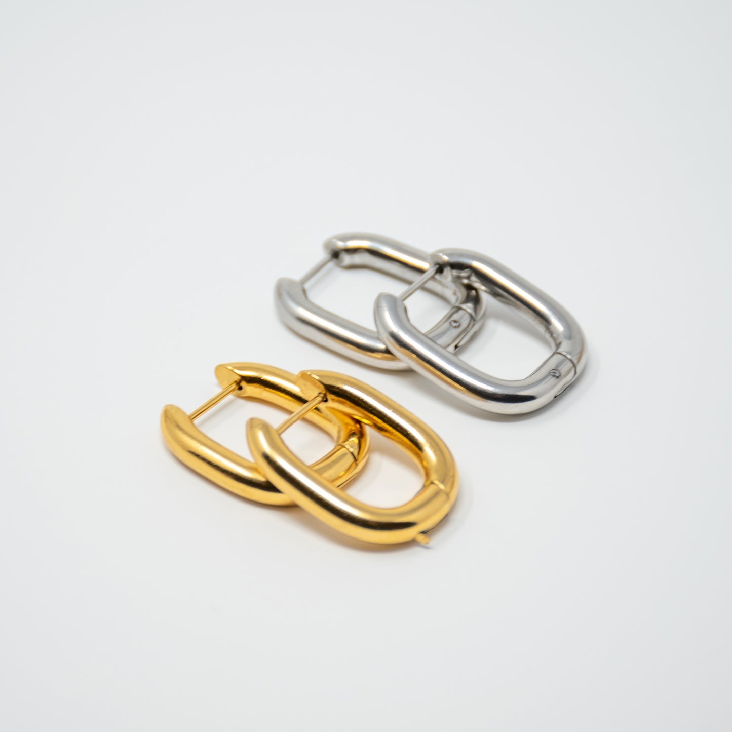 Oval Hoops