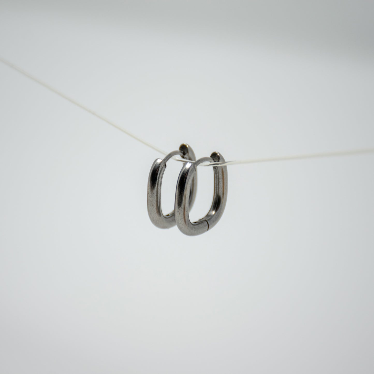 Small Oval Hoops