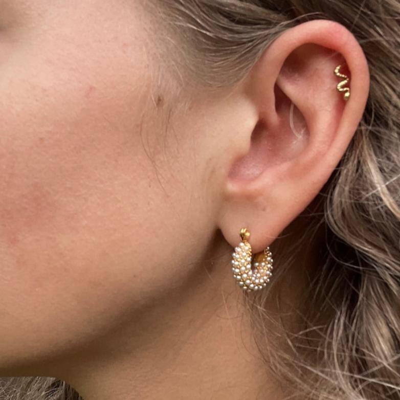 Midnight Kiss Hoops