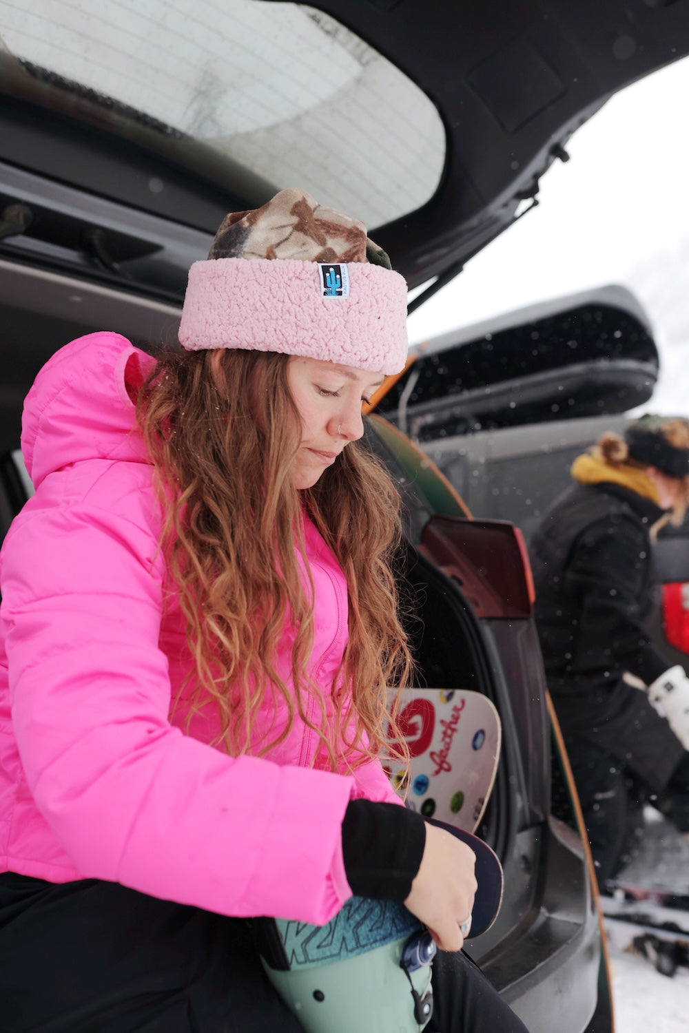 Camo w Pink Sherpa Cuff