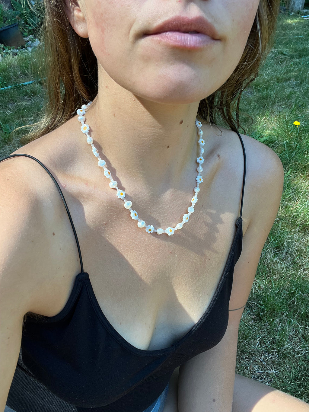 Quartz Daizy Necklace
