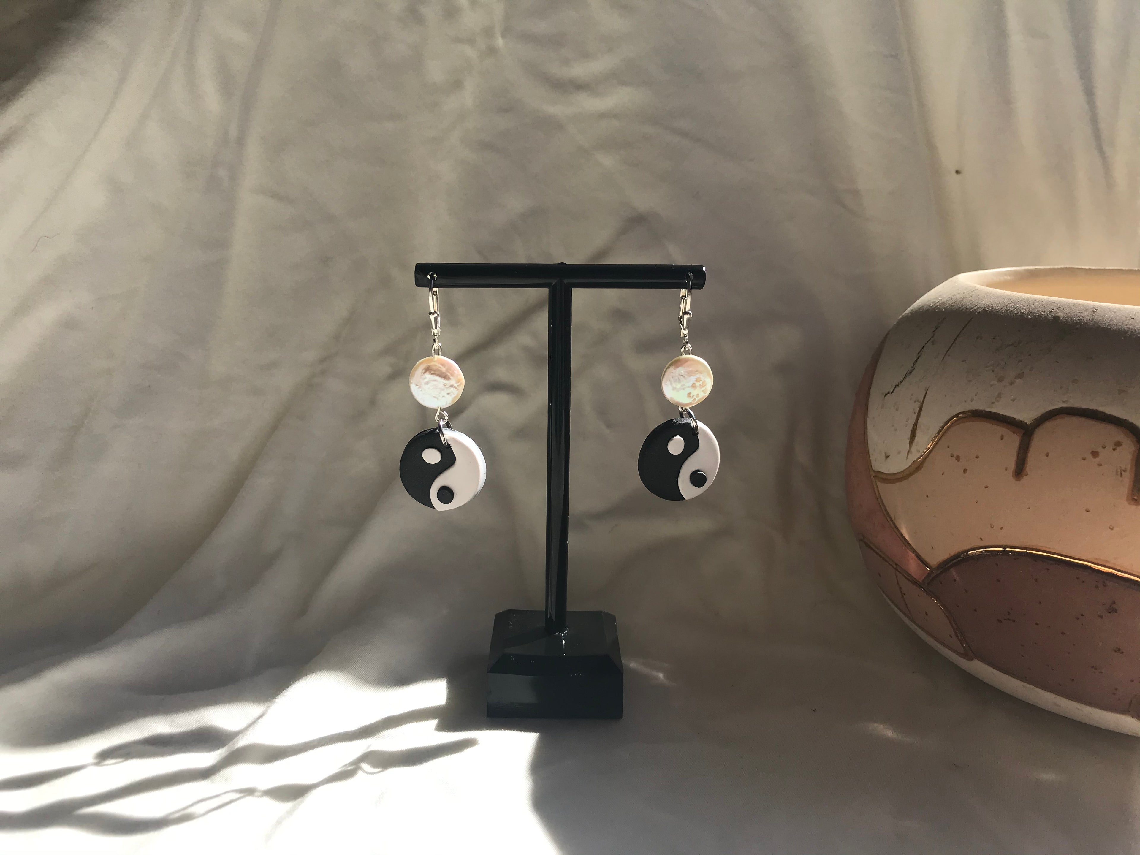 YinYang Pearl with Silver Clasp